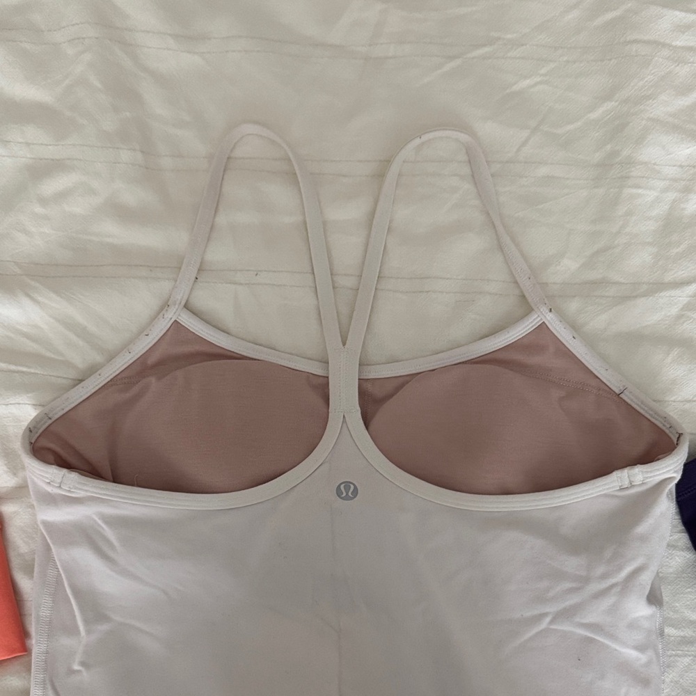 lululemon athletica Women's white Cream Bra flow y tank bra top